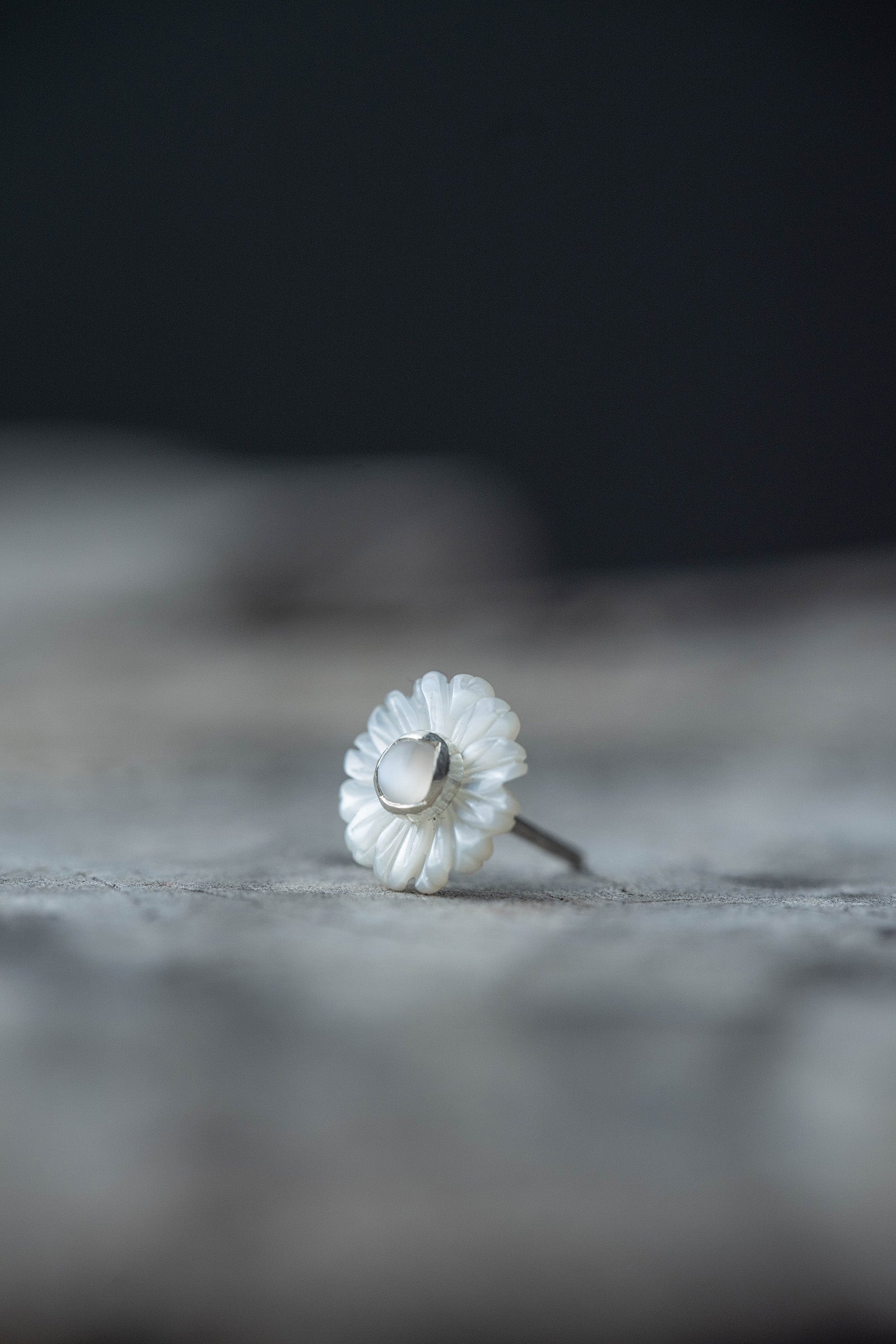 silver earrings pair moonstone +  daisy flower pearl  small