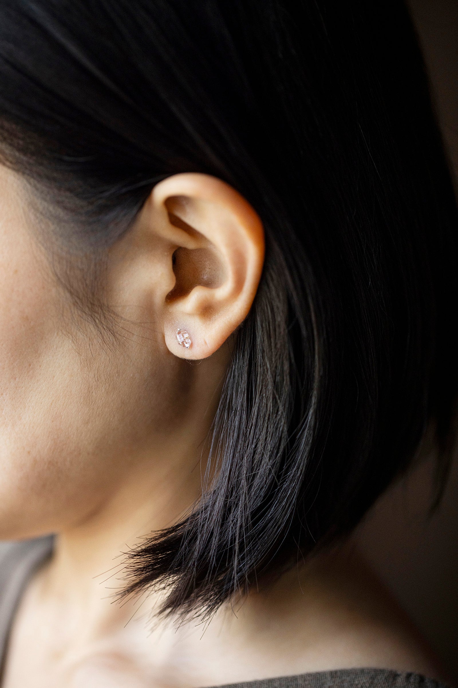 18K  herkimer quartz rough stone earrings (pair)