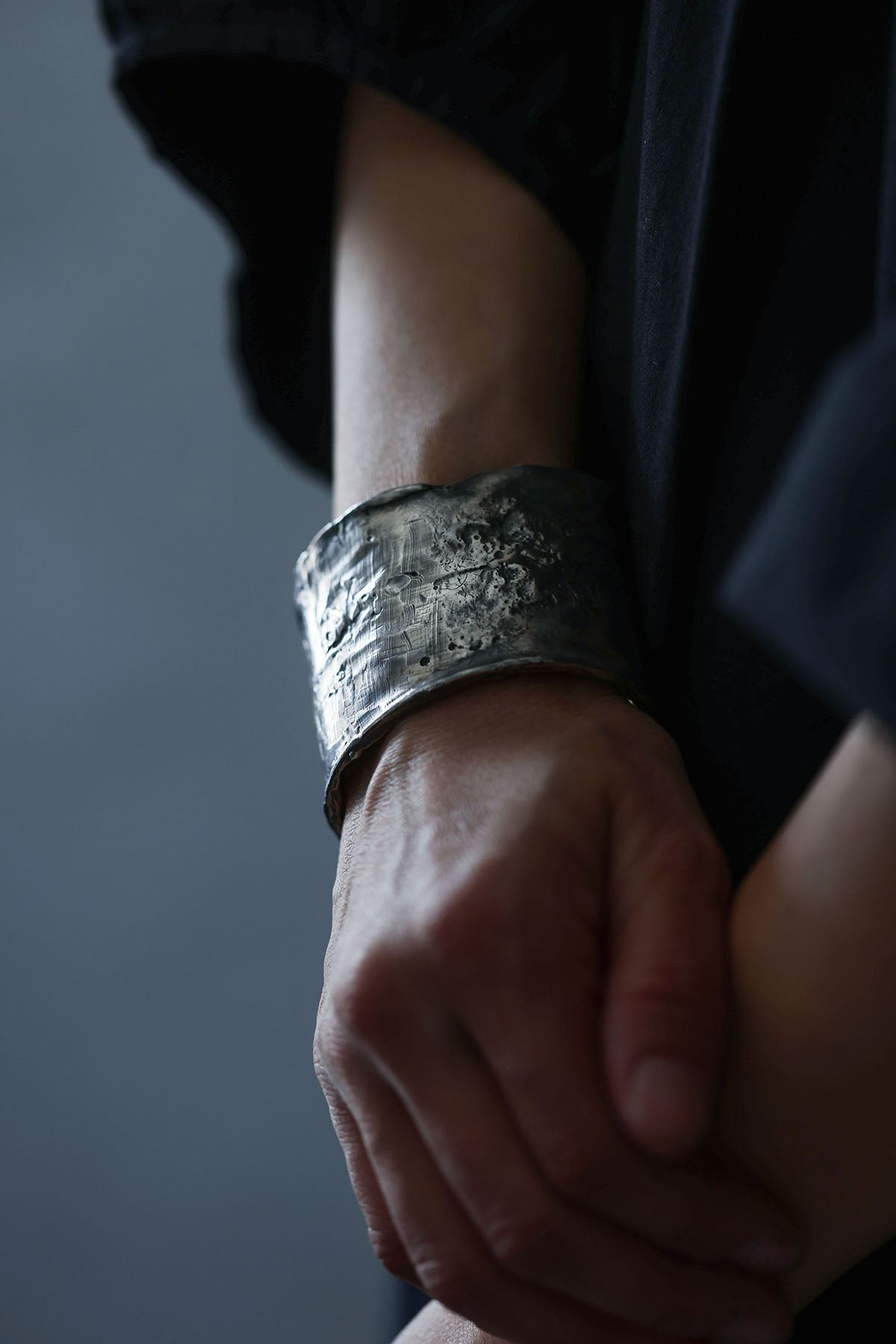 silver bangle -3