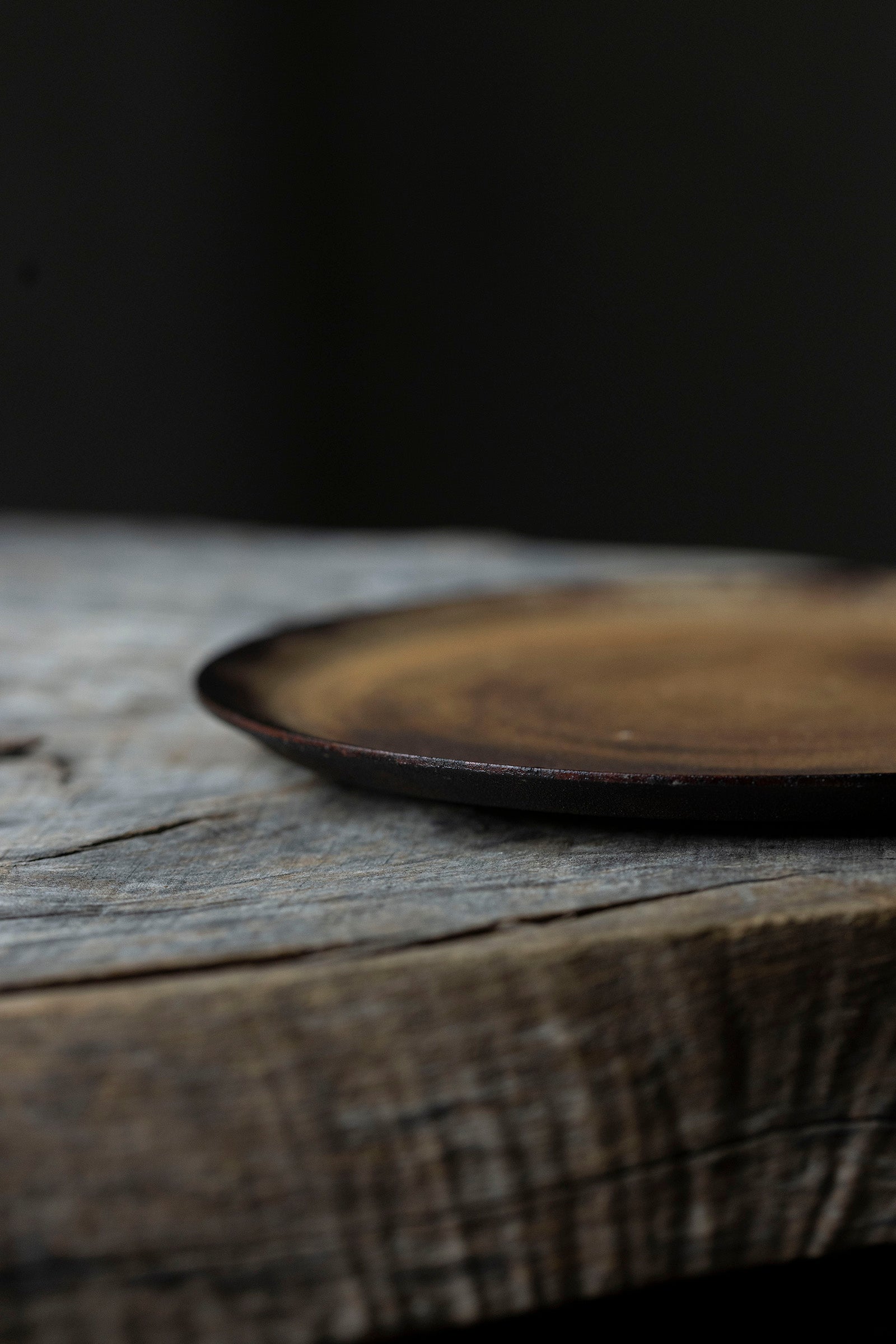 督田昌巳  平皿  572