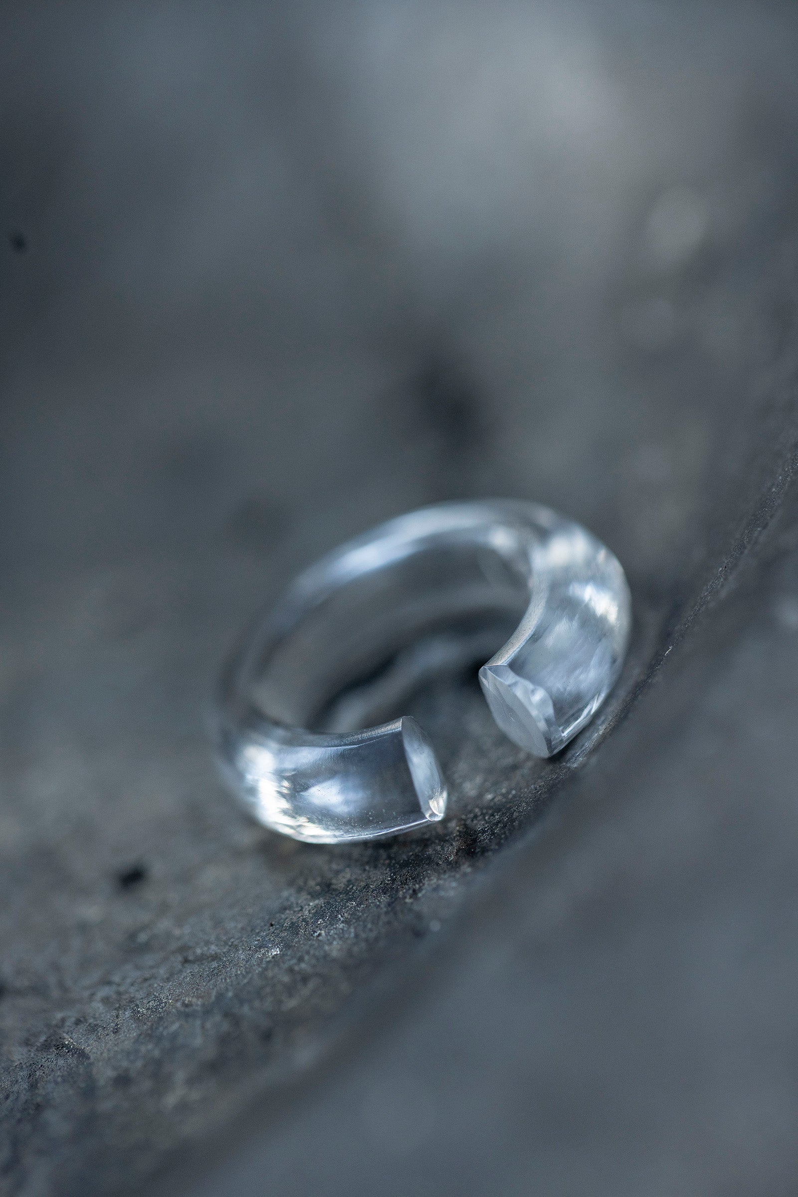 crystal  ear cuff  (single)