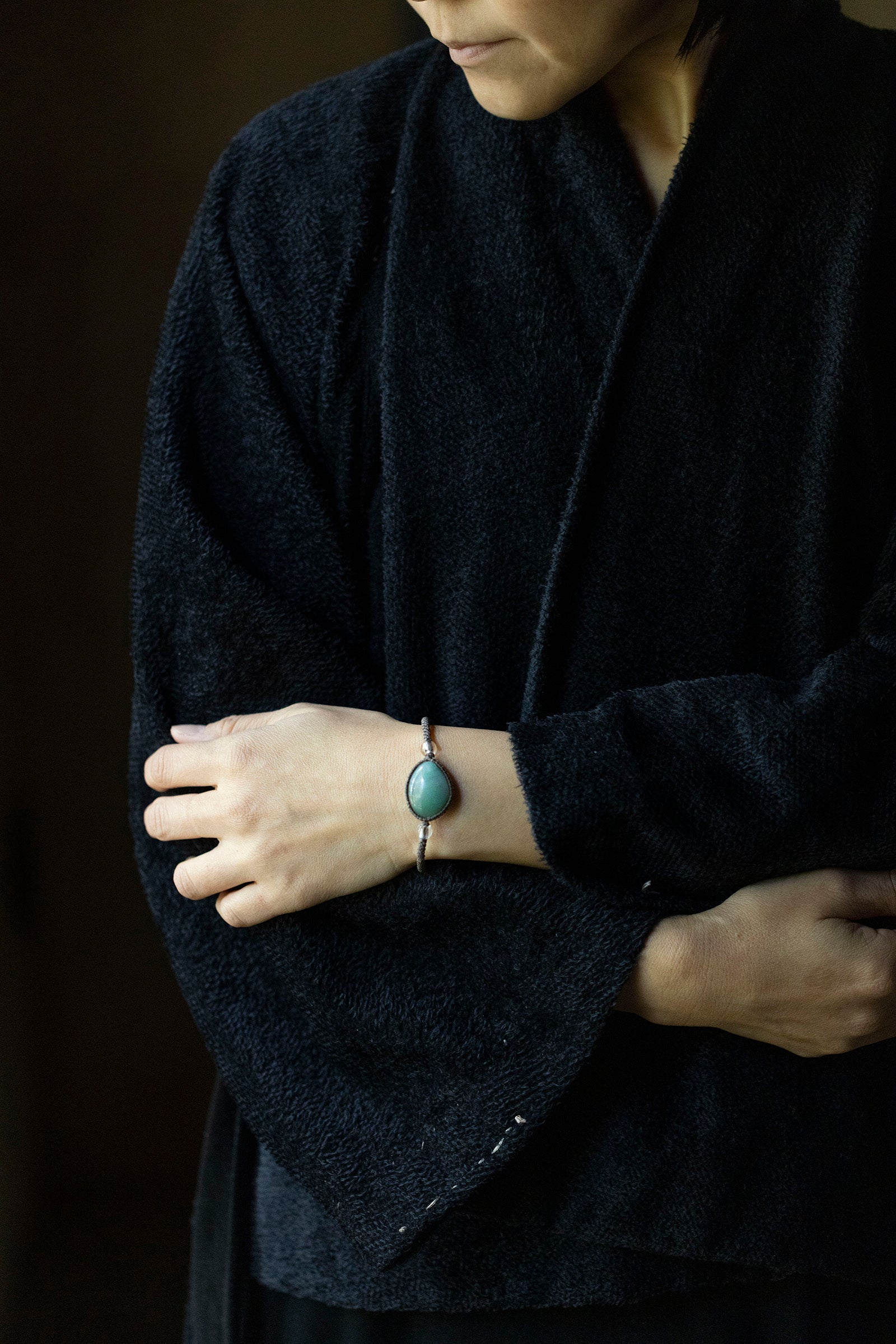 macrame bracelet (aquaprase)