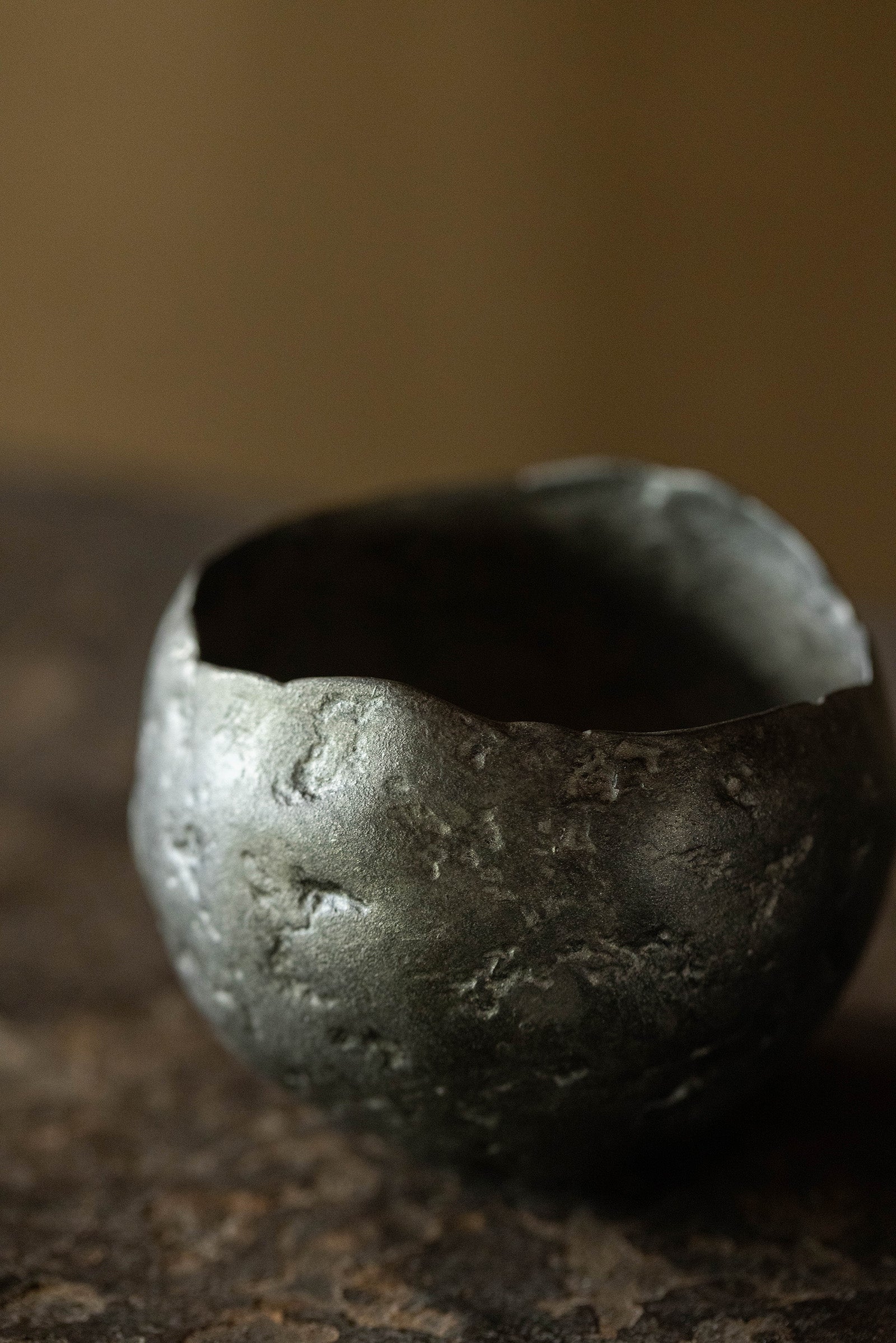 Tomohiro Ono Paper and linen lacquerware 29