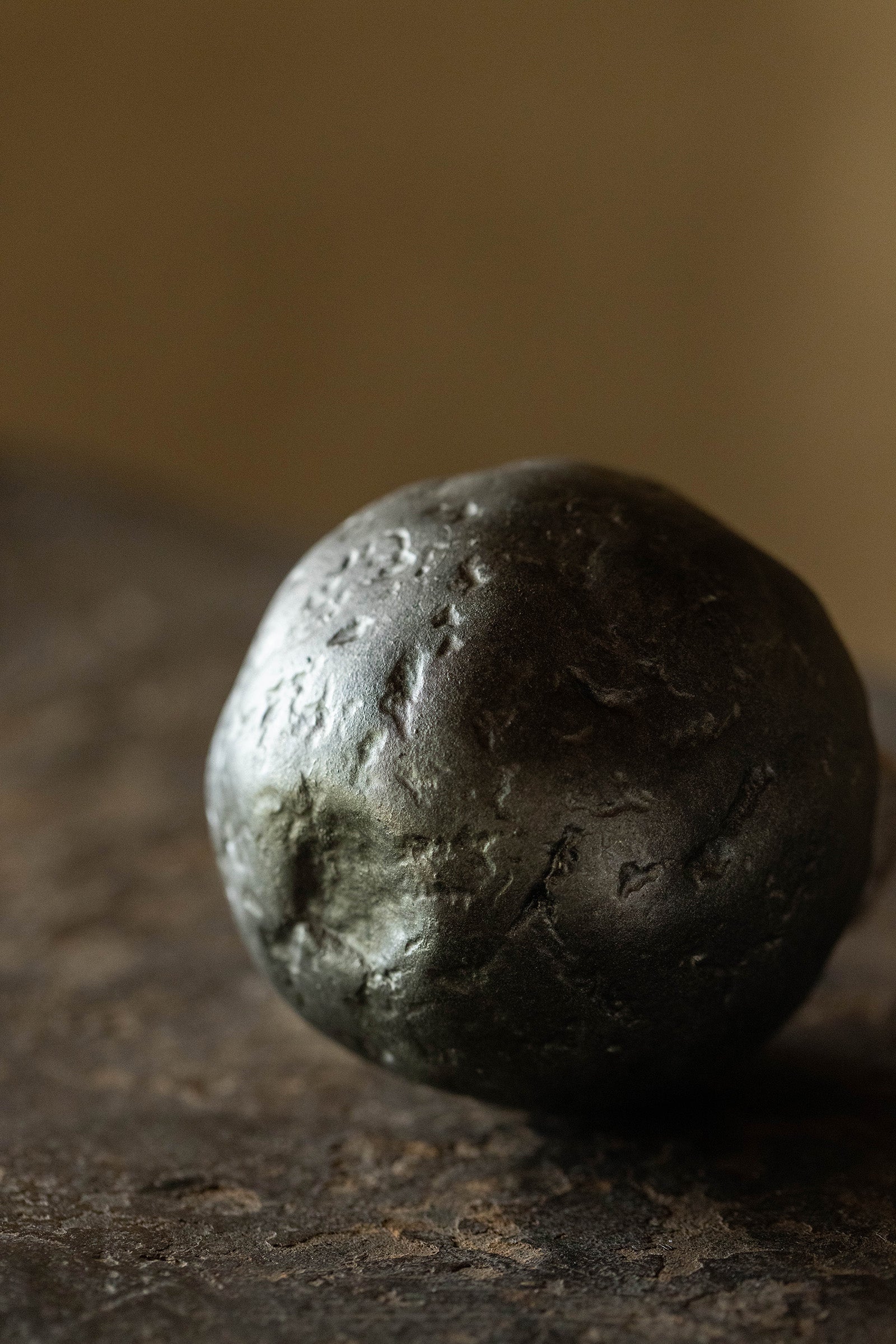 Tomohiro Ono Paper and linen lacquerware 29