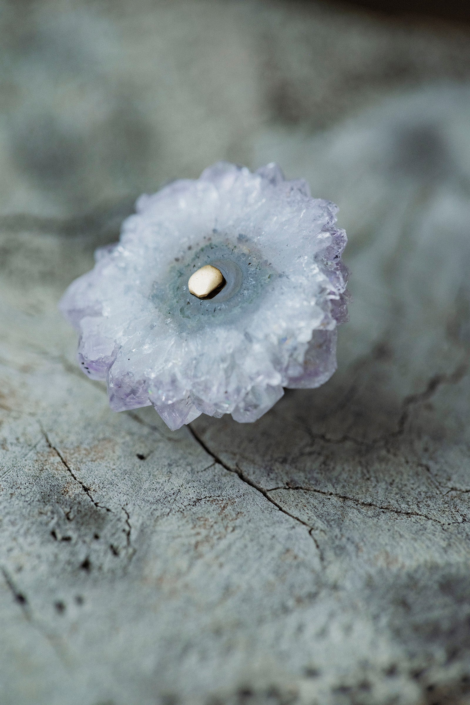 18K earrings amethyst slice big  ( single )