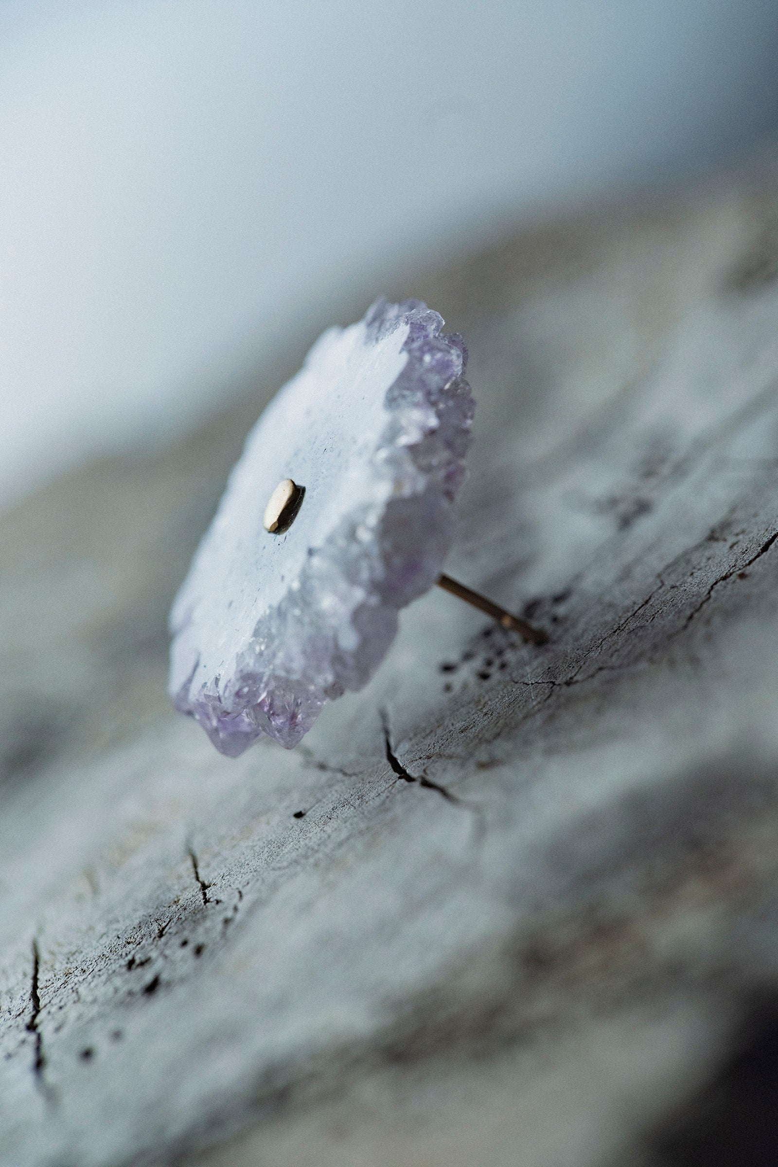 18K earrings amethyst slice big  ( single )