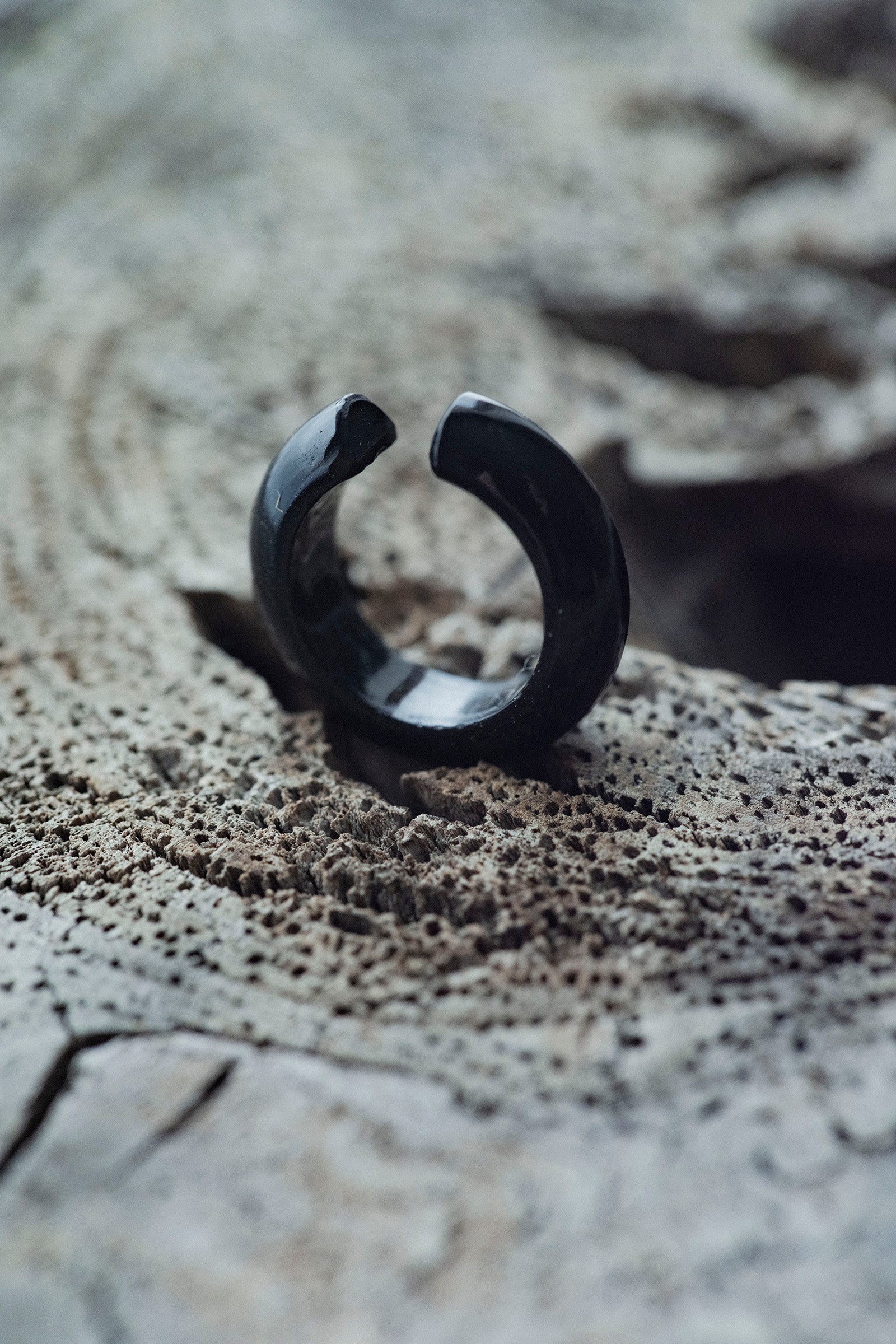 obsidian ear cuff  (single)