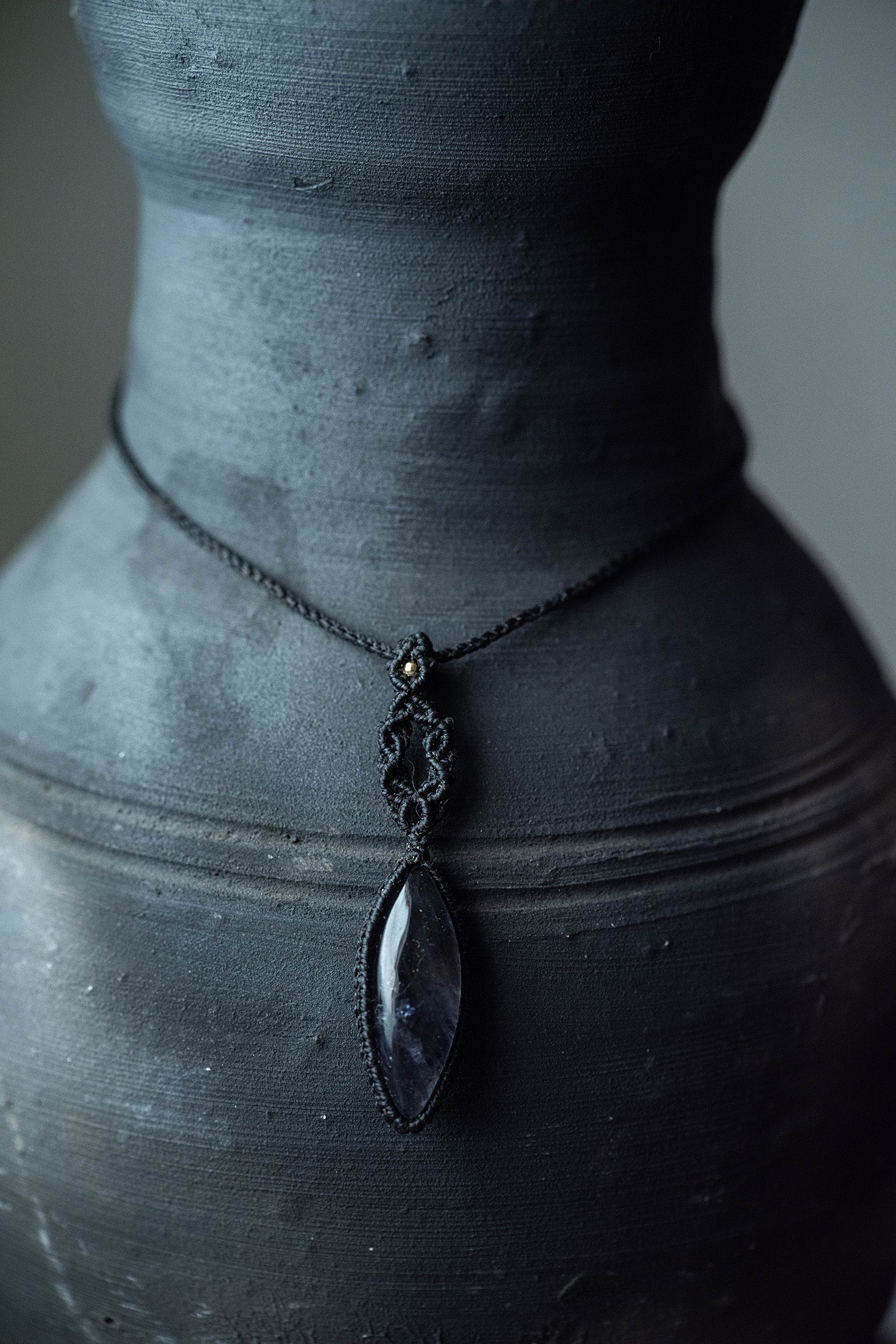 macrame necklace ( Iolite Sunstone )