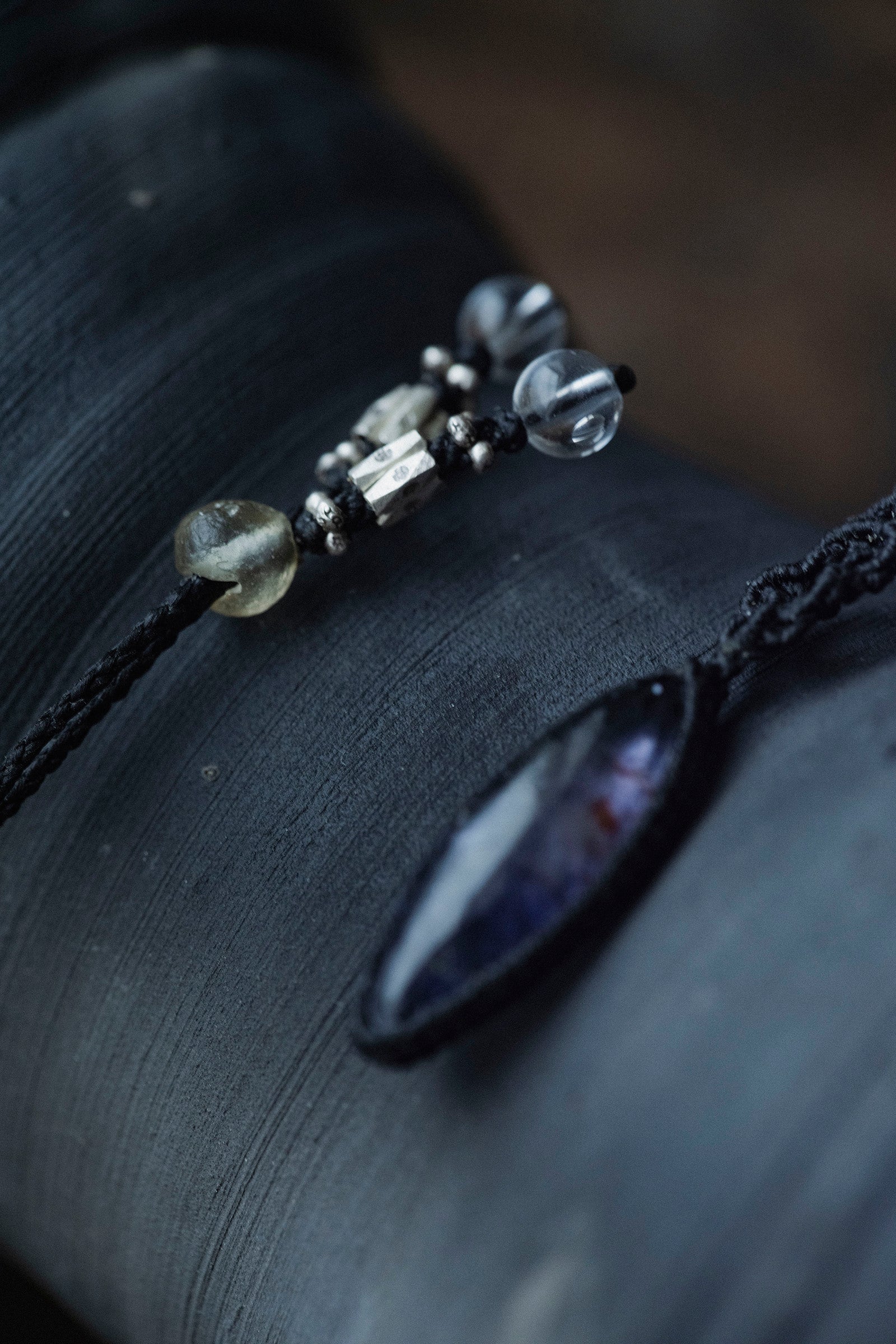 macrame necklace ( Iolite Sunstone )