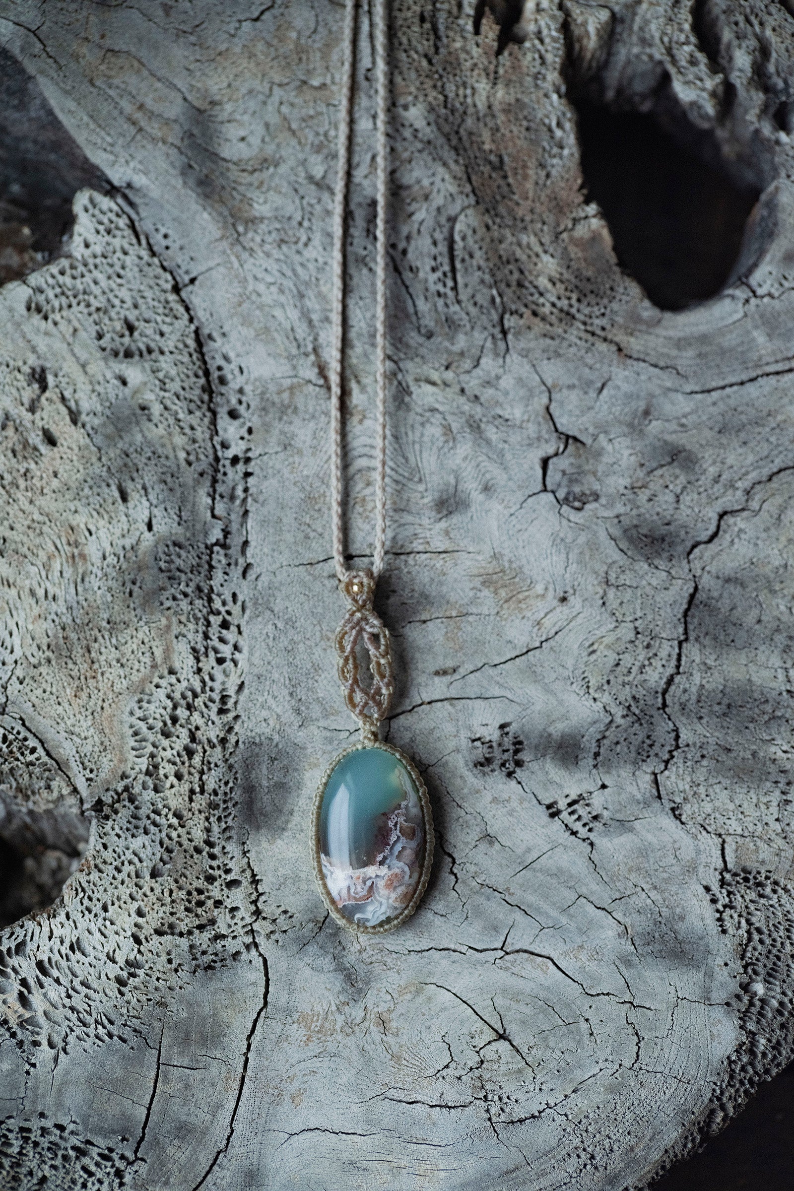 Rutile quartz ring (round)