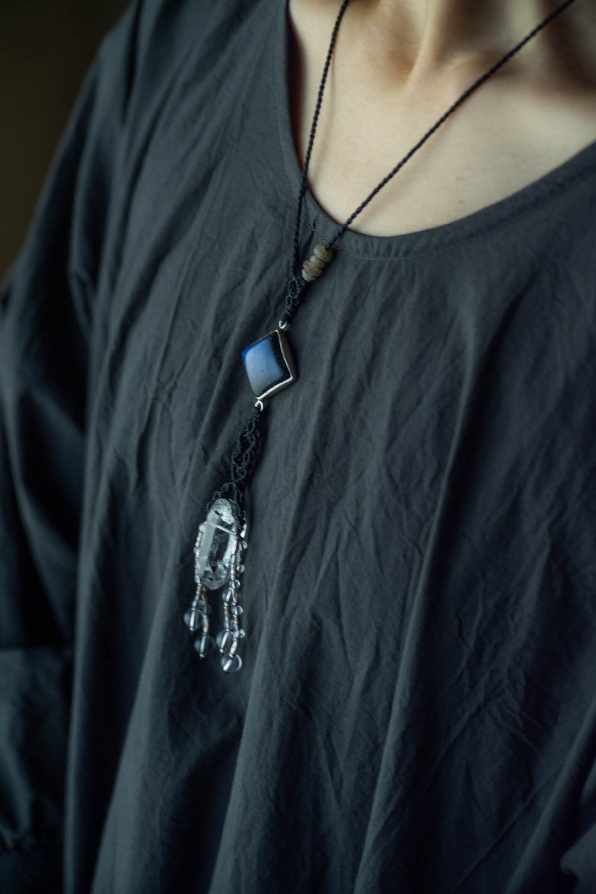 macrame necklace ( silver top labradorite) + ( quartz )