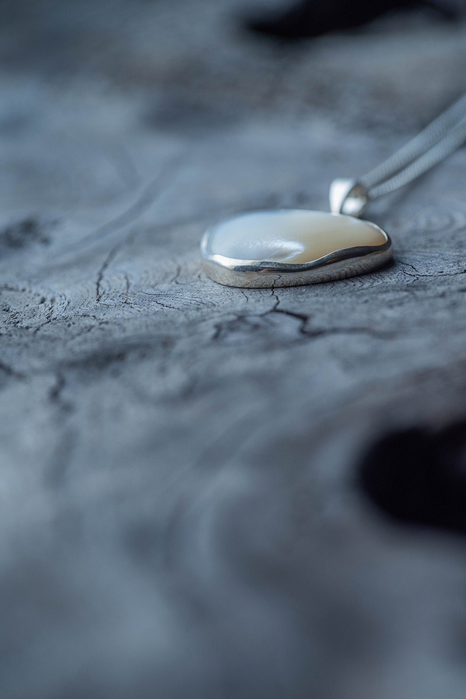 silver necklace  pearl -2