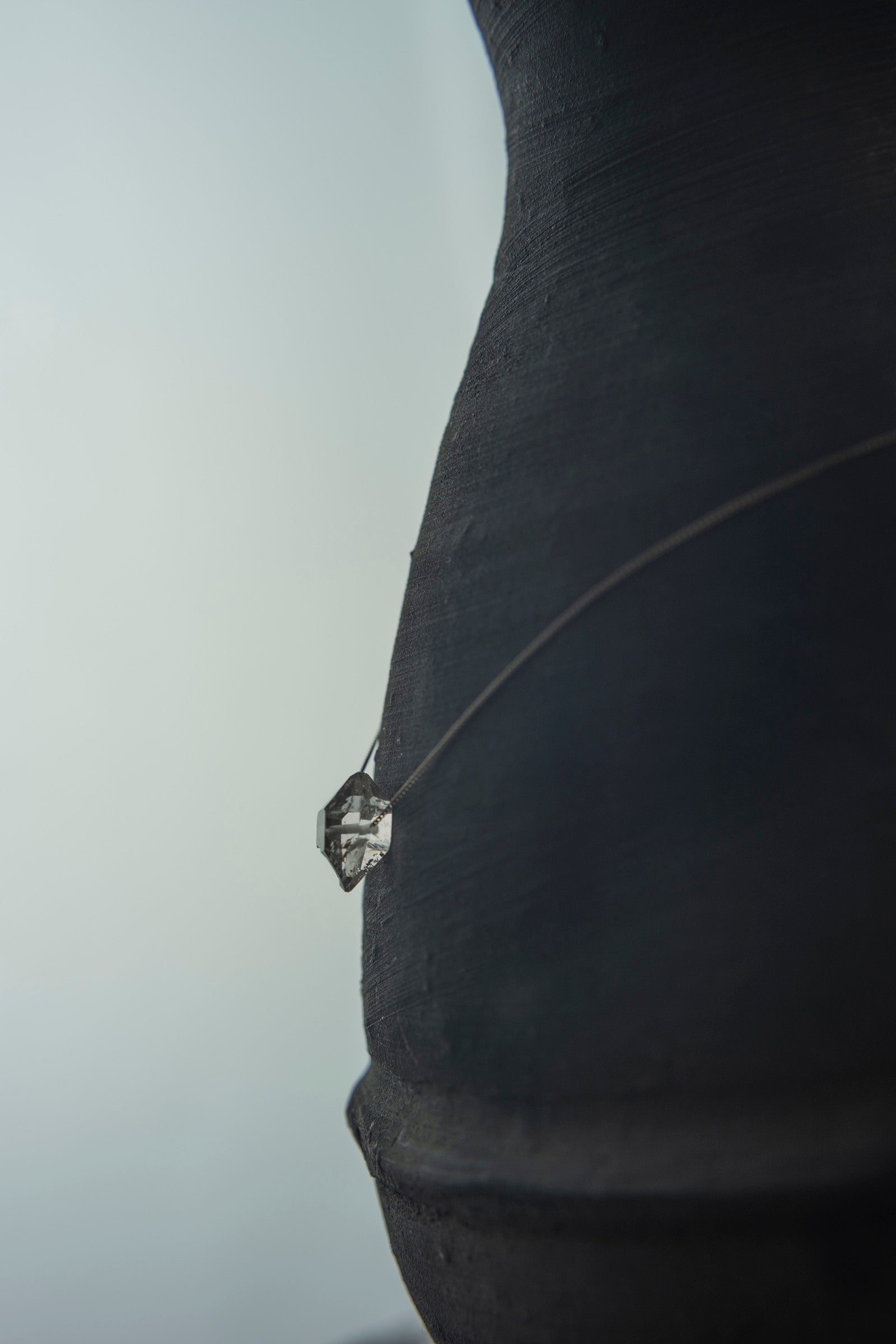 18K White Gold  necklace ( quartz )