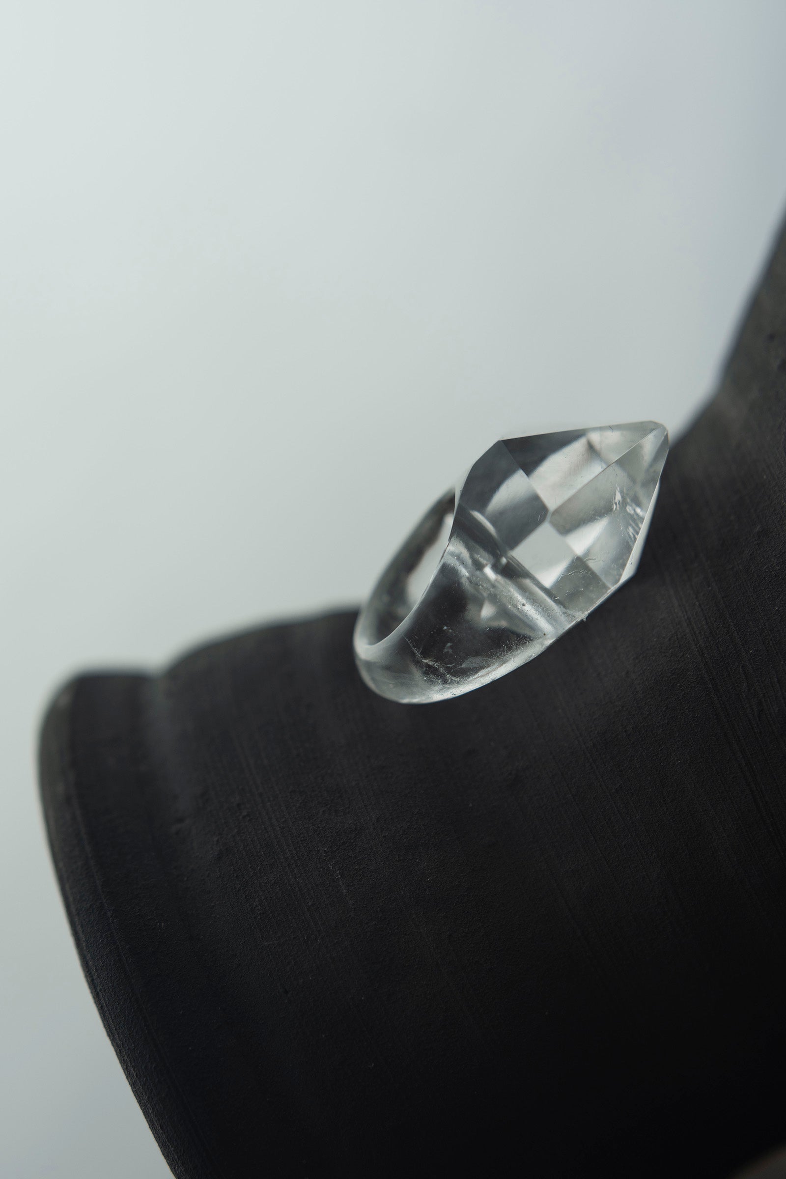 crystal ring (point)