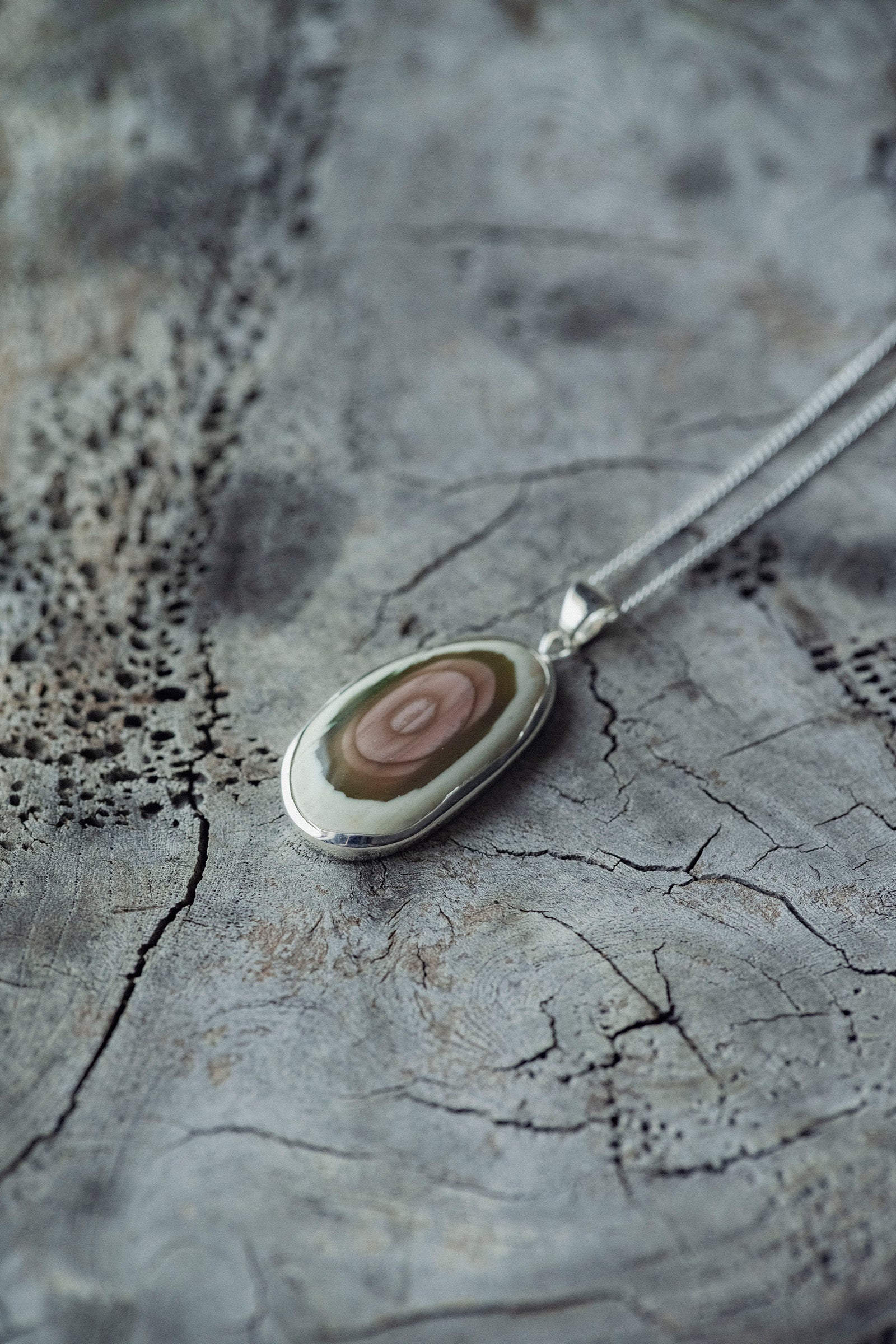 silver necklace  Jasper