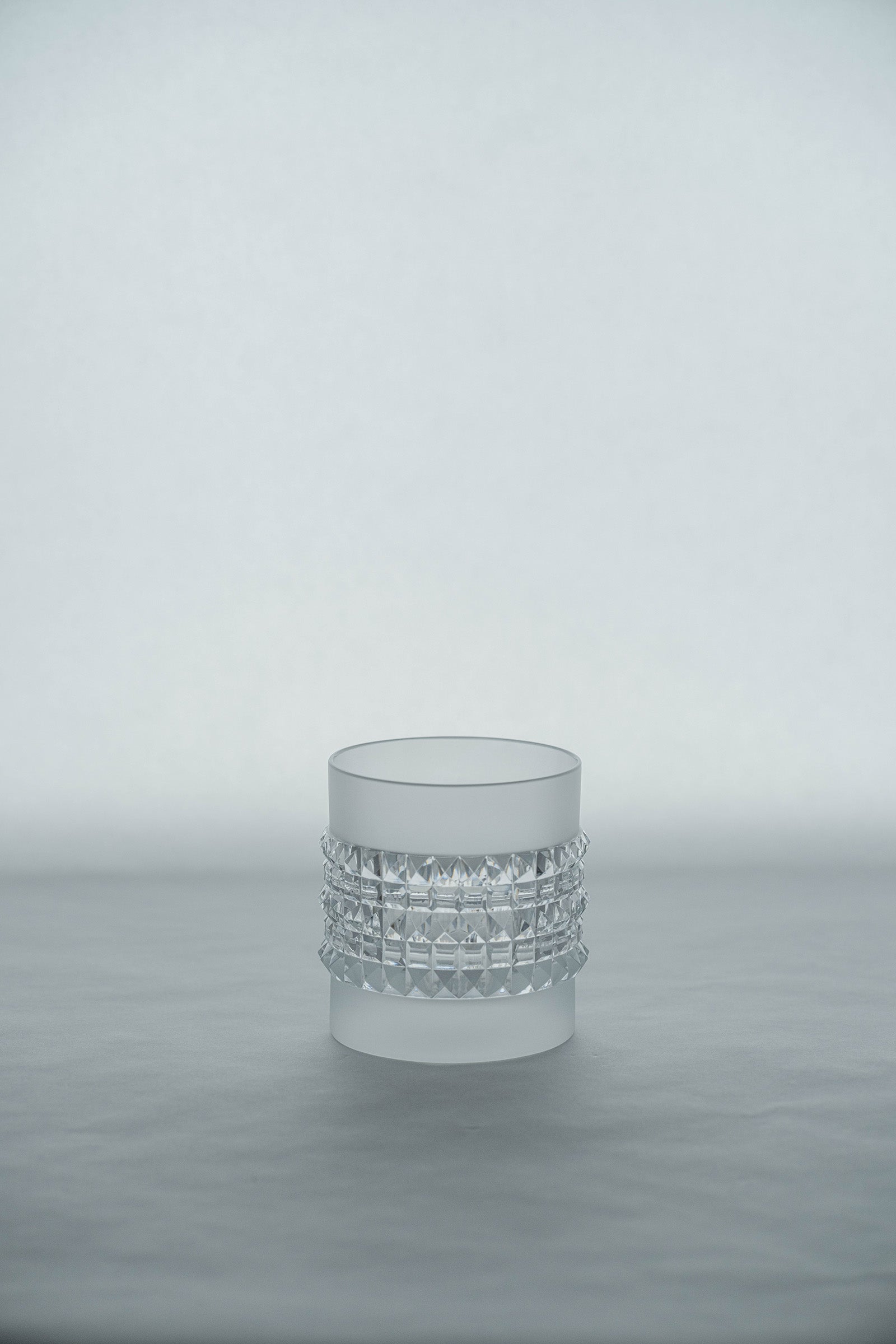 西垣 聡  Highlights rock glass  1-q