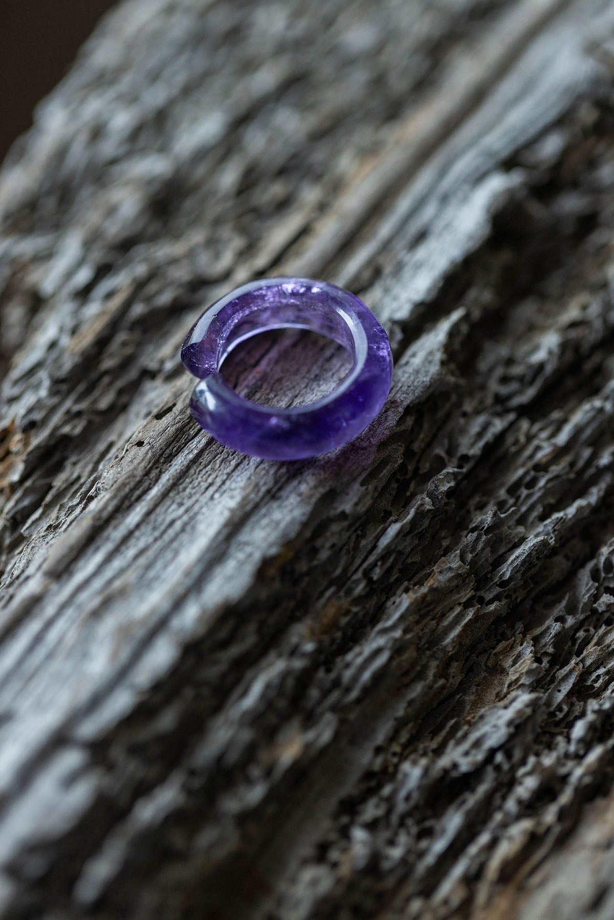 amethyst  ear cuff  (single)