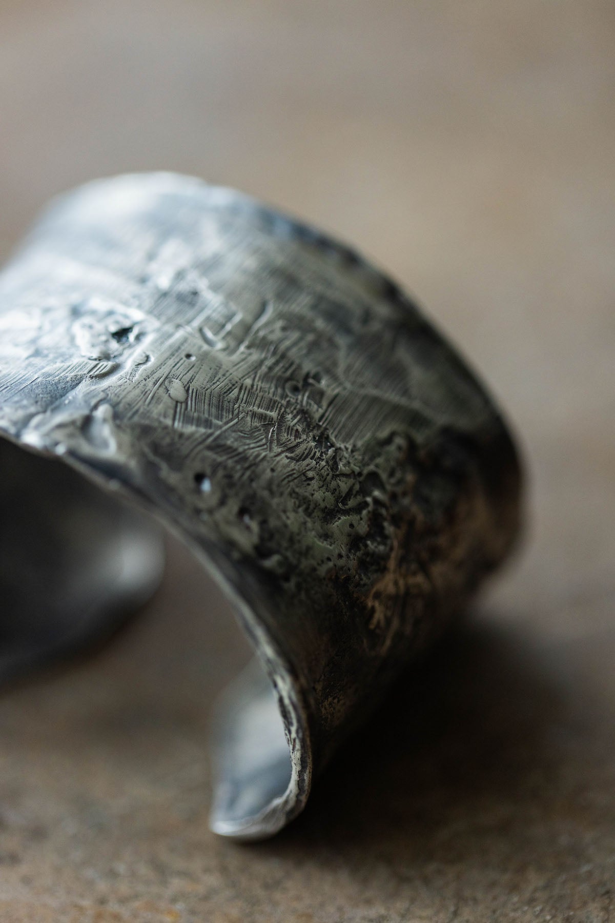 silver bangle -3