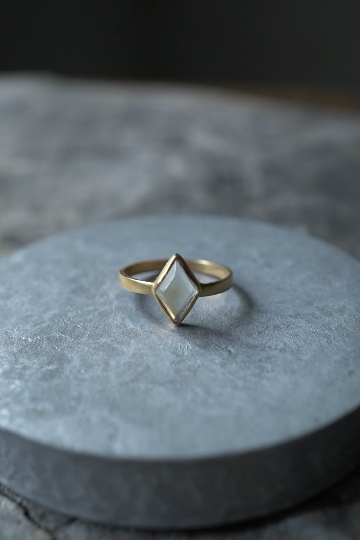 18K flat band ring ( rhombus )