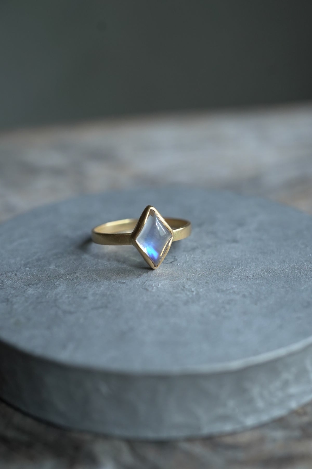18K flat band ring ( rhombus )