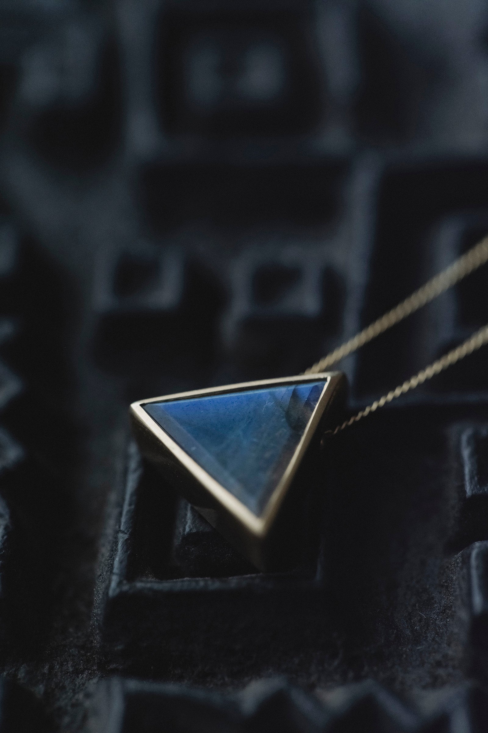 18K necklace (18K rutile quartz)