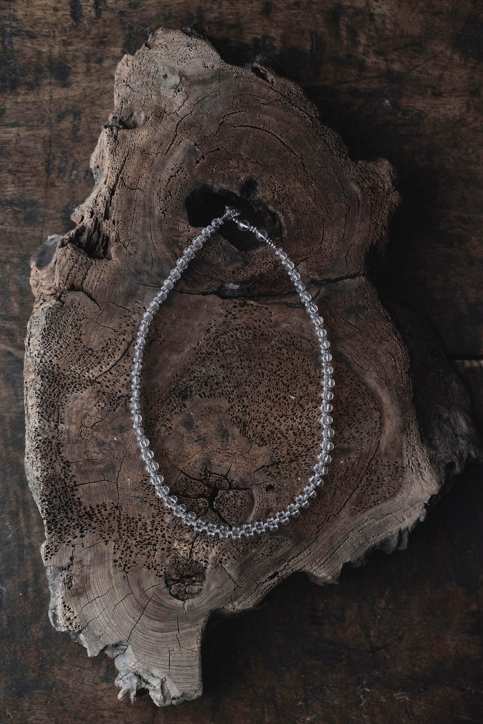 crystal beads necklace  flat