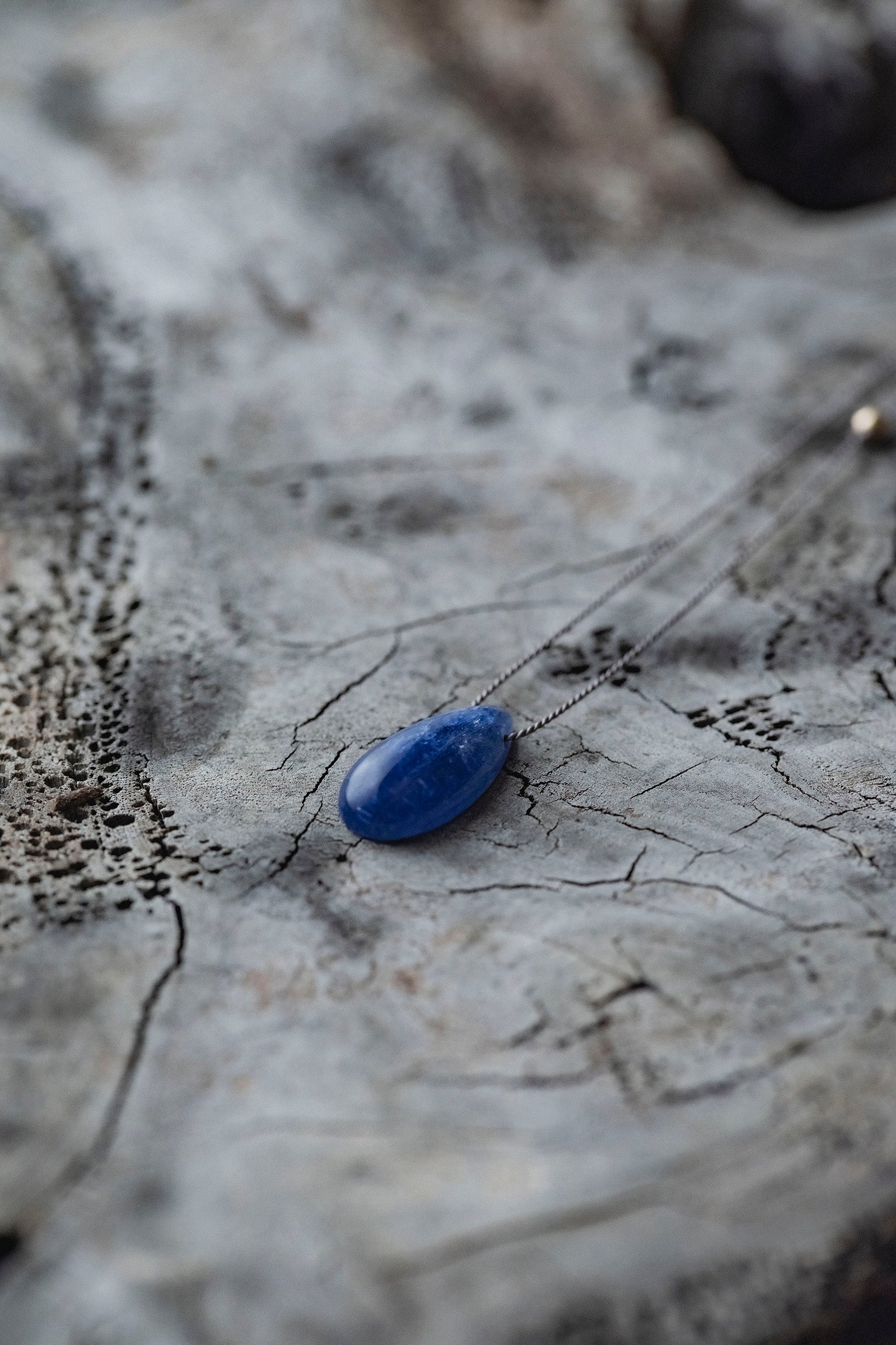 silk cord necklace (elestial quartz)