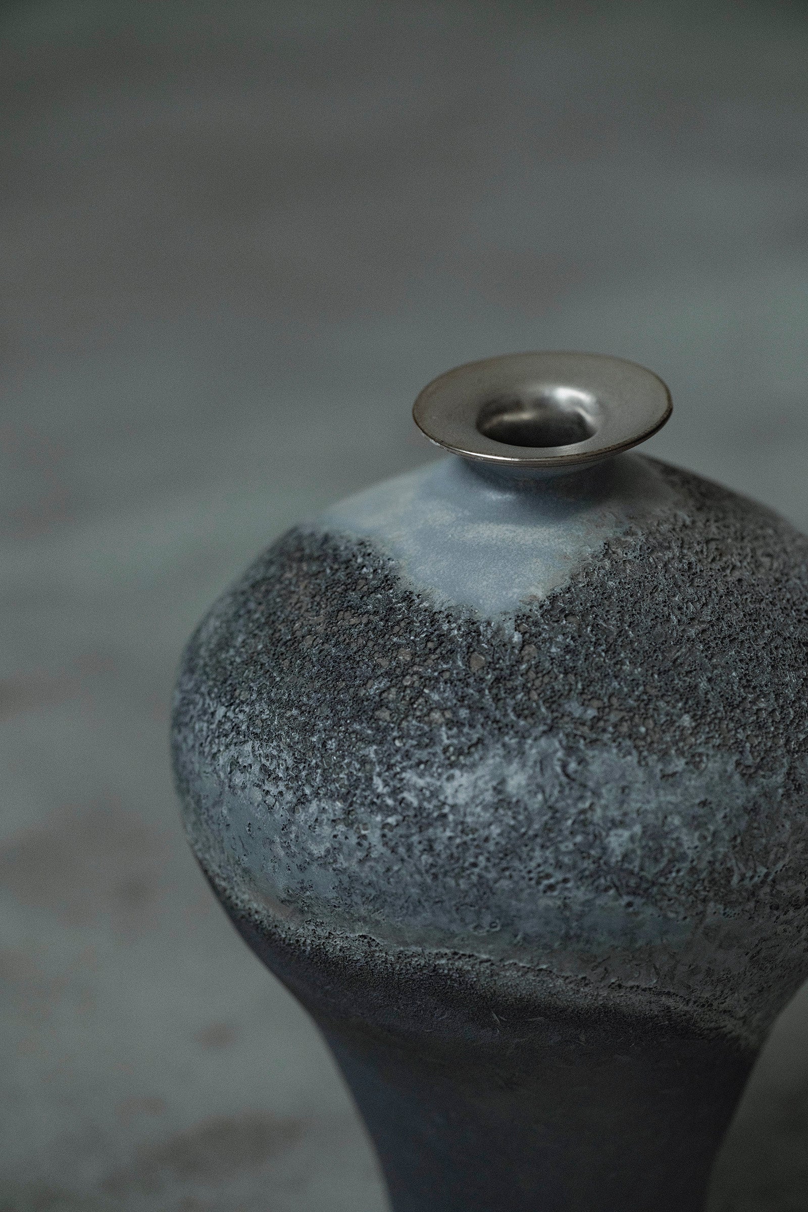 Ryuta Fukumura Silver Carbide Flower Vase 57