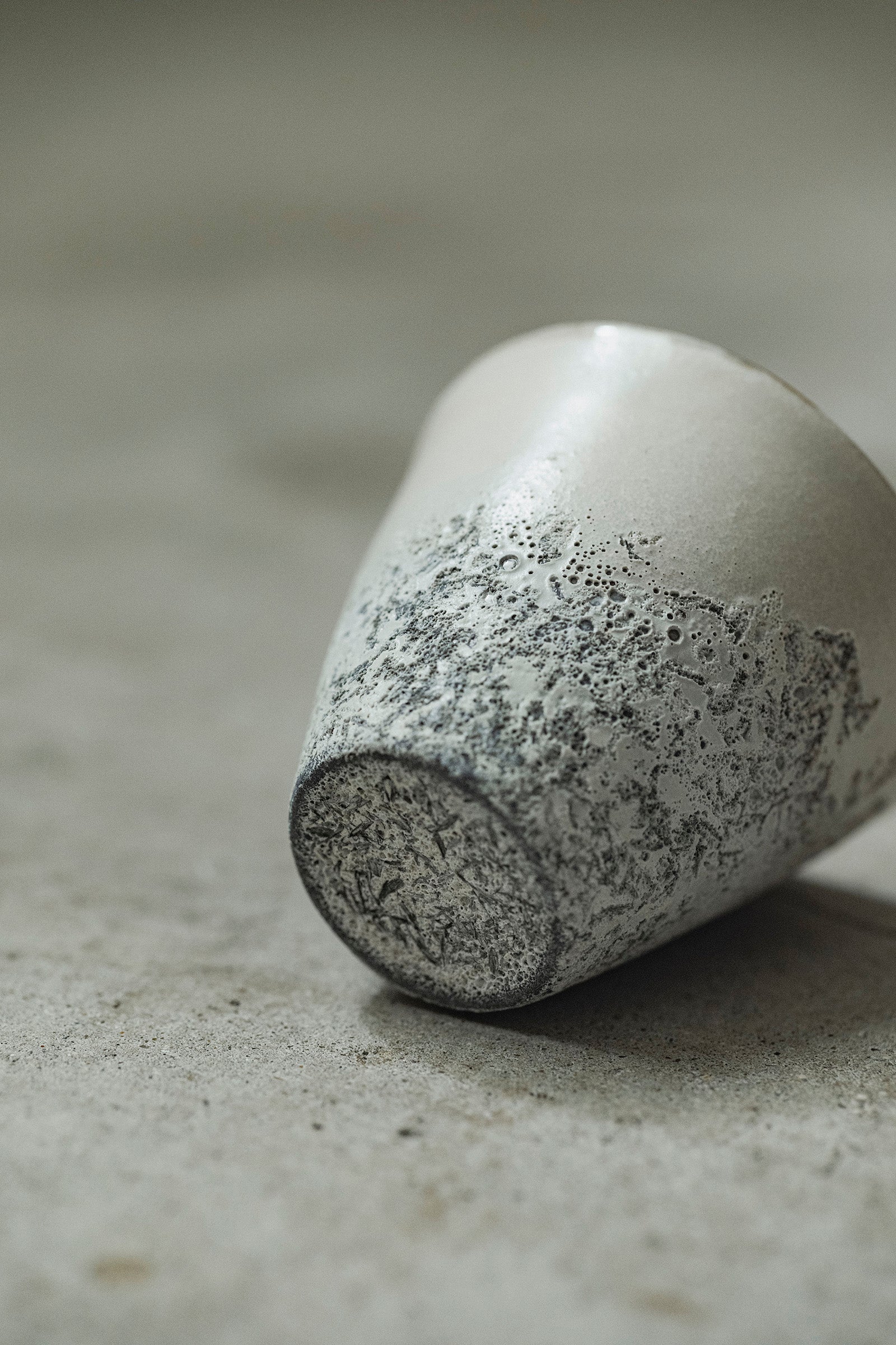 Ryuta Fukumura Silver Carbide Flower Vase 57
