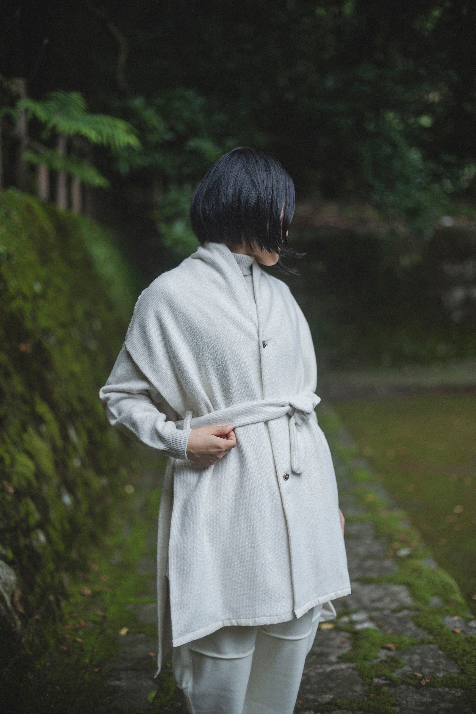 居相　百八十一　白百合手紡木綿羽織　