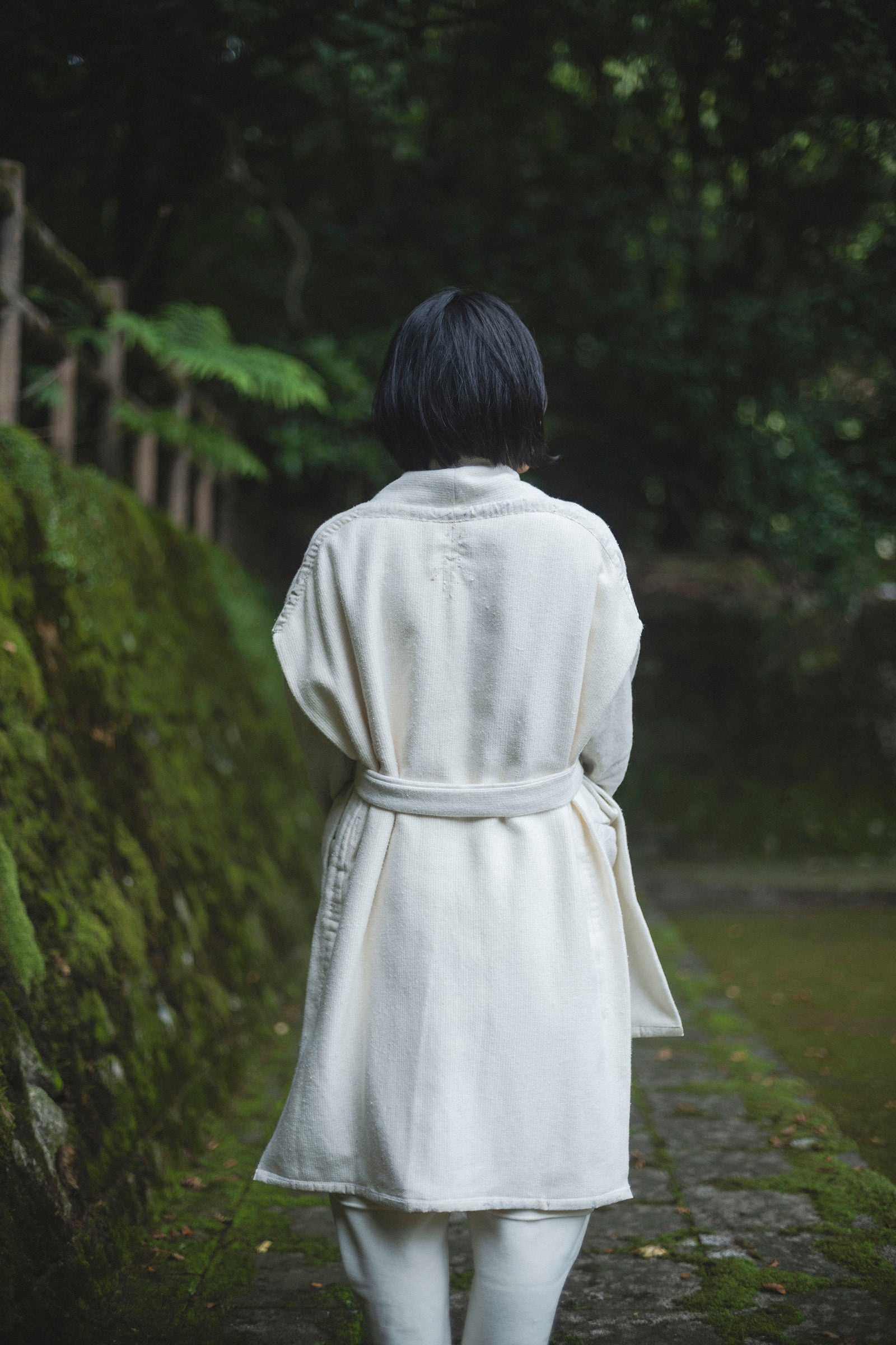 居相　百八十一　白百合手紡木綿羽織　