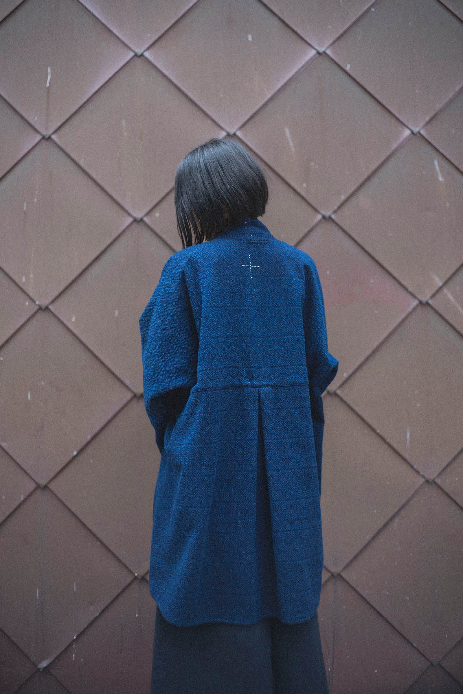 居相　百七十三　青藍刺子木綿文様羽織　　　