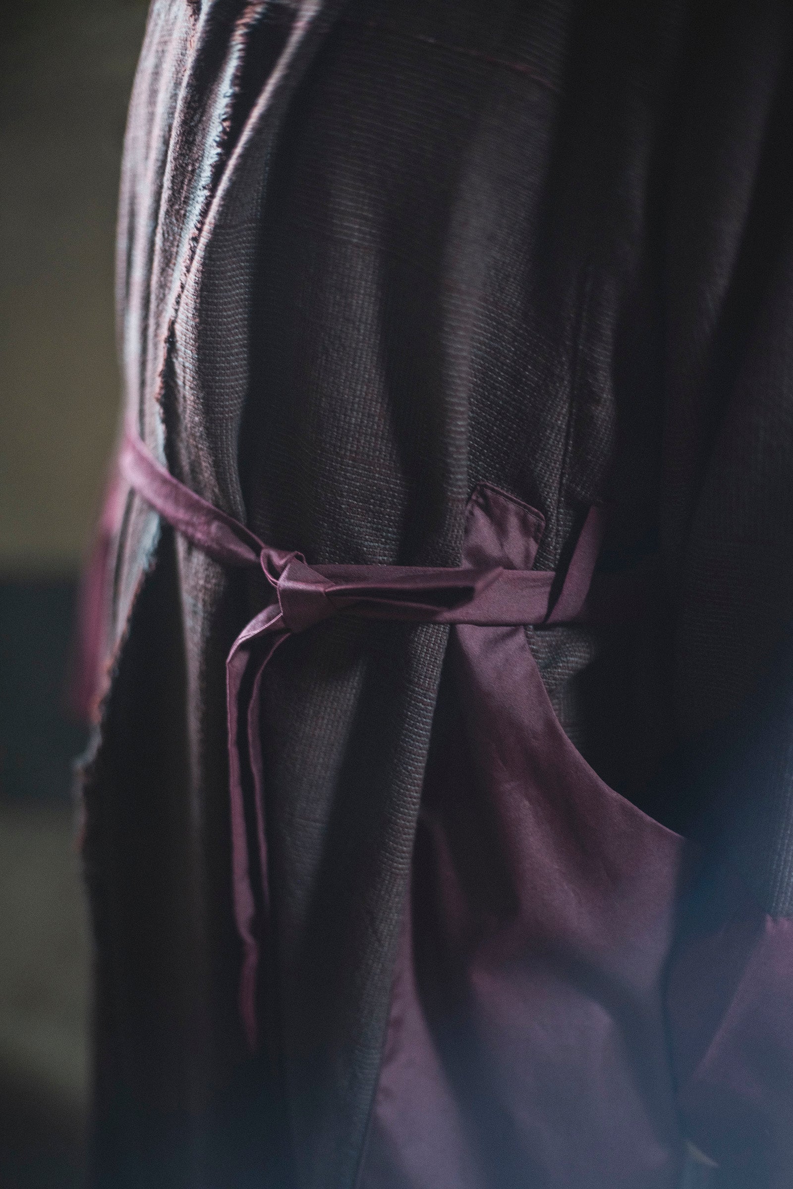 居相 百三十四 赤褐木綿石畳文襞長羽織身衣 　　