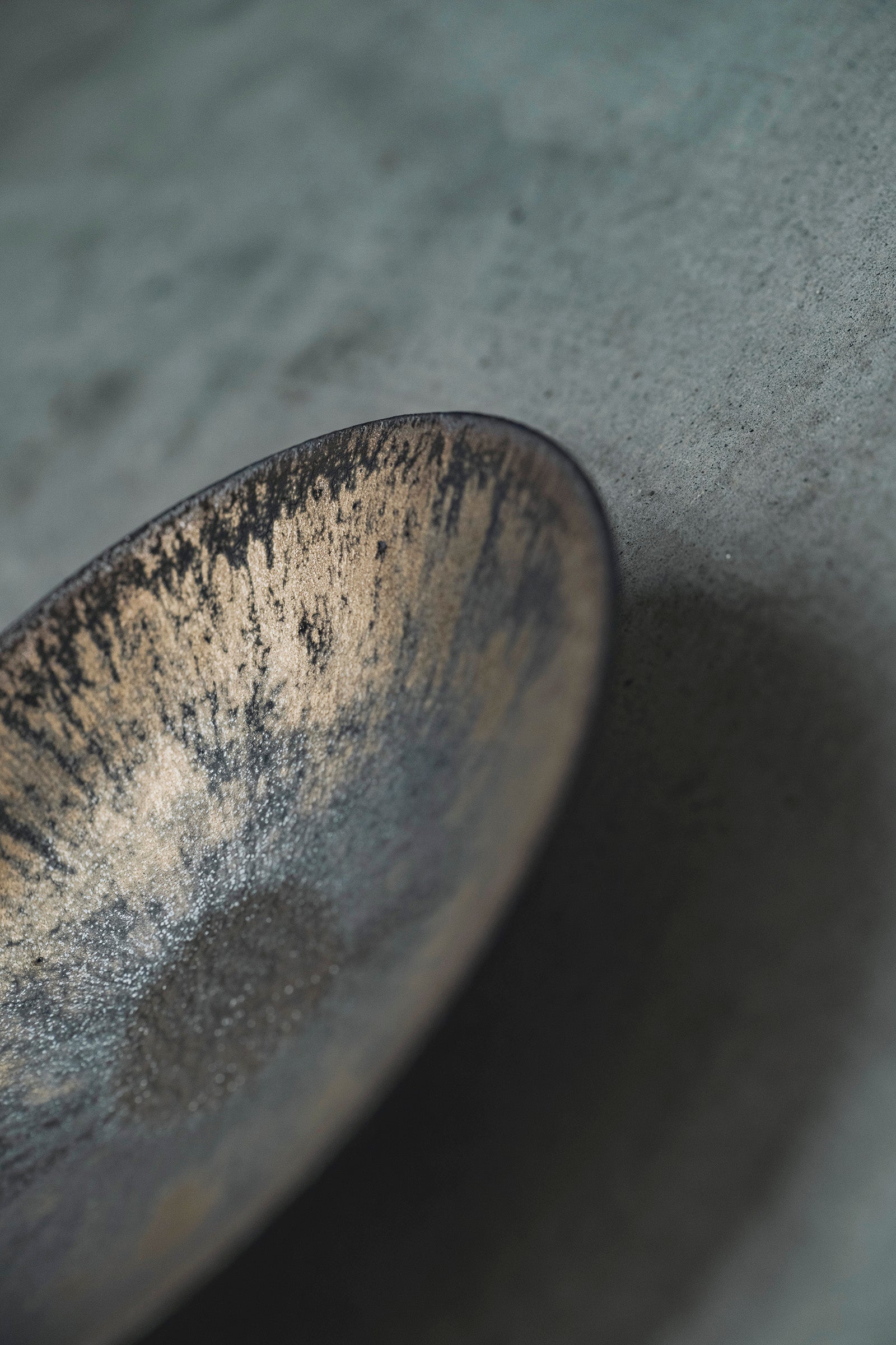 Ryuta Fukumura Silver Carbide Flower Vase 57