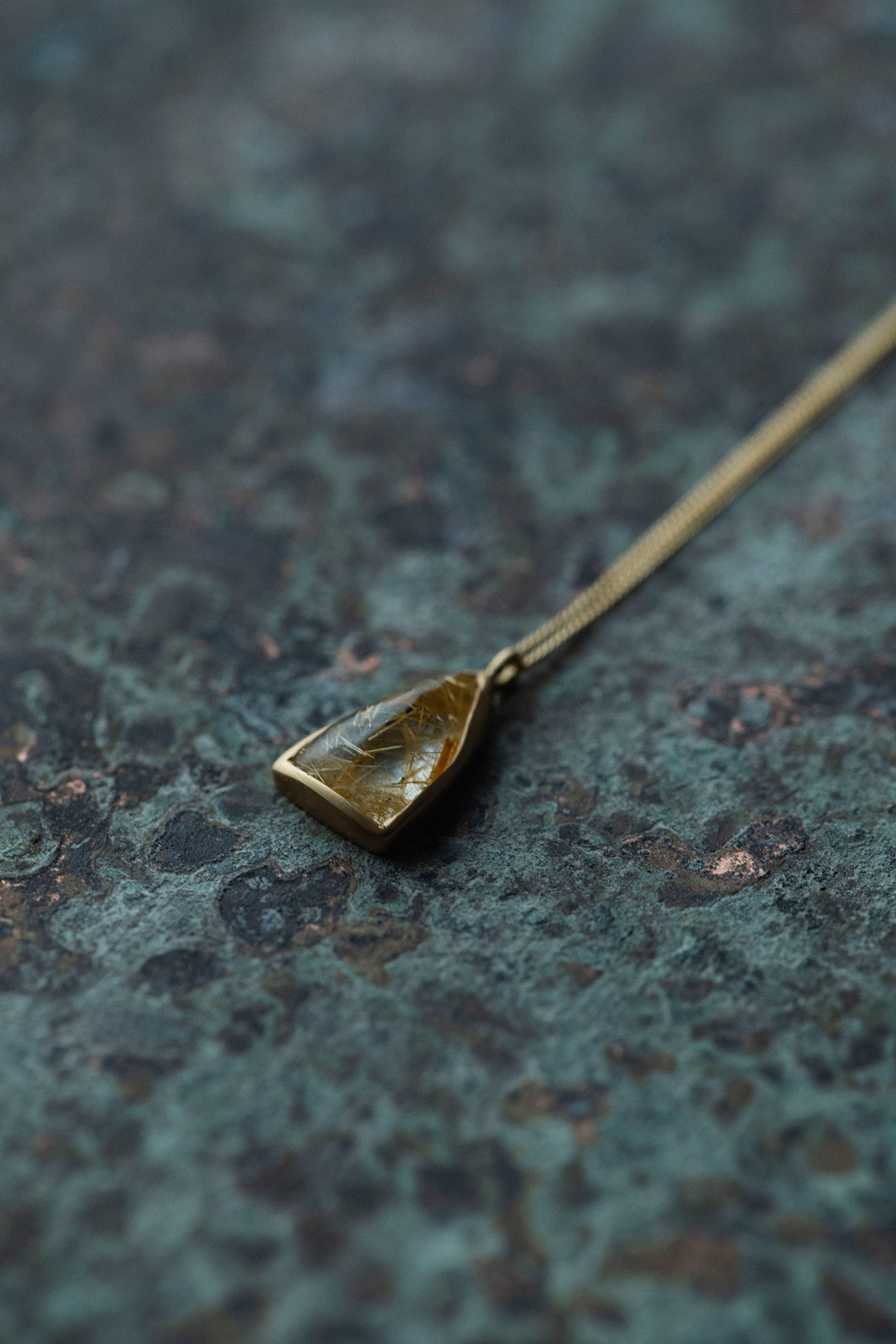 18K necklace ( 18K rutile quartz )