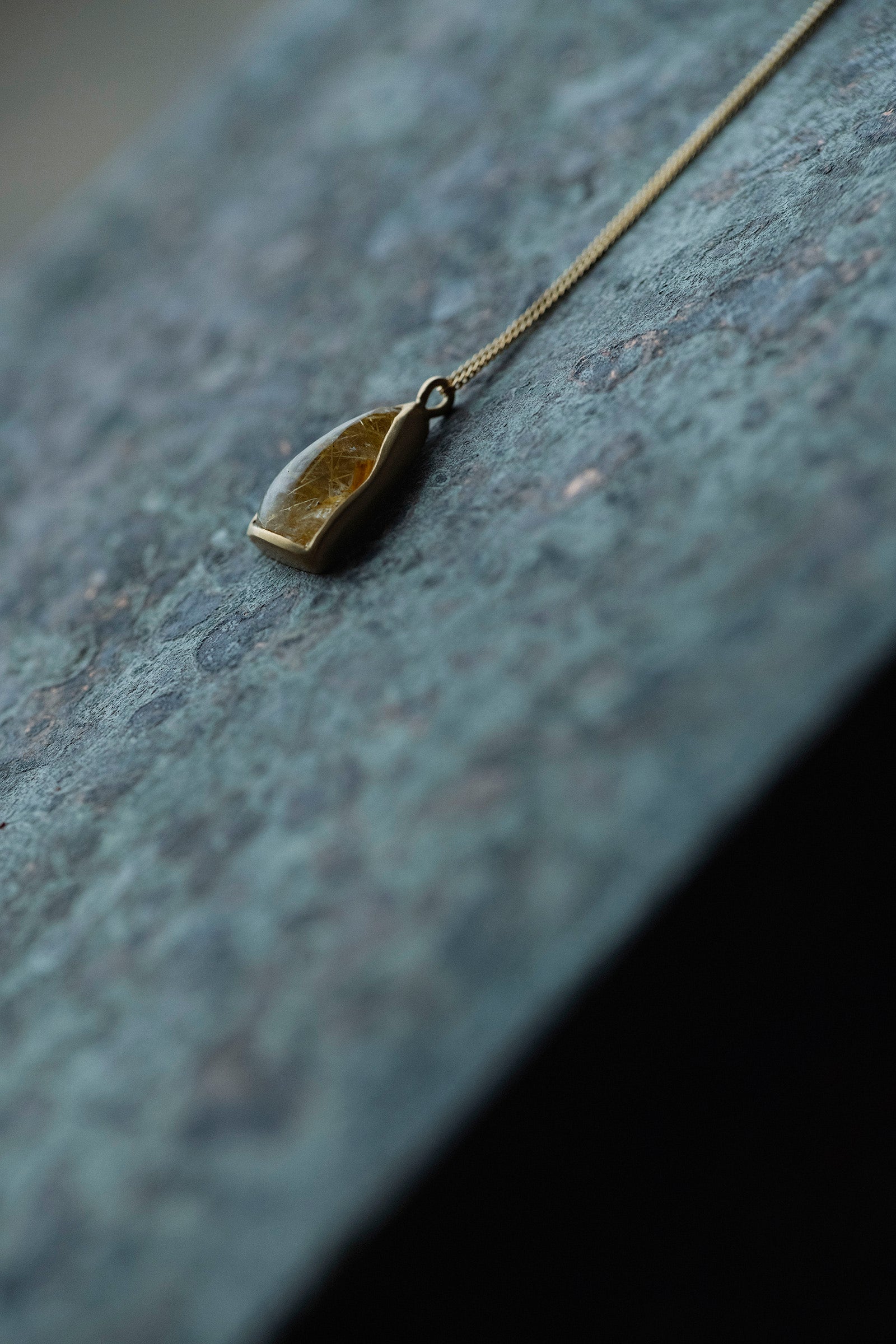 18K necklace ( 18K rutile quartz )