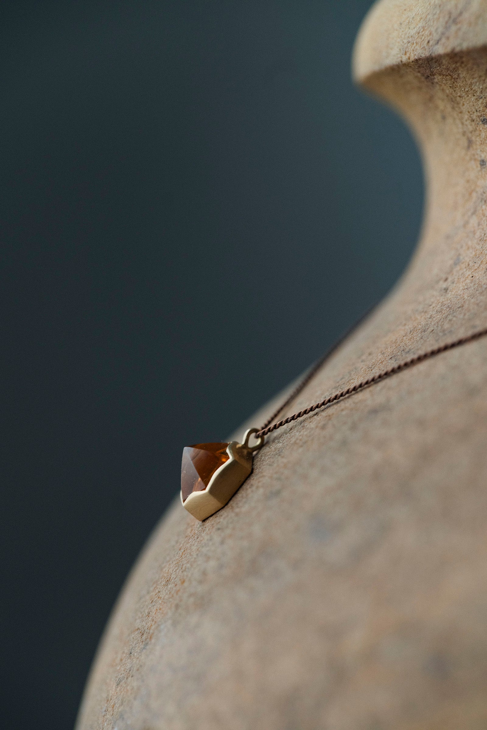 silk cord necklace  18K hexagon( citrine )