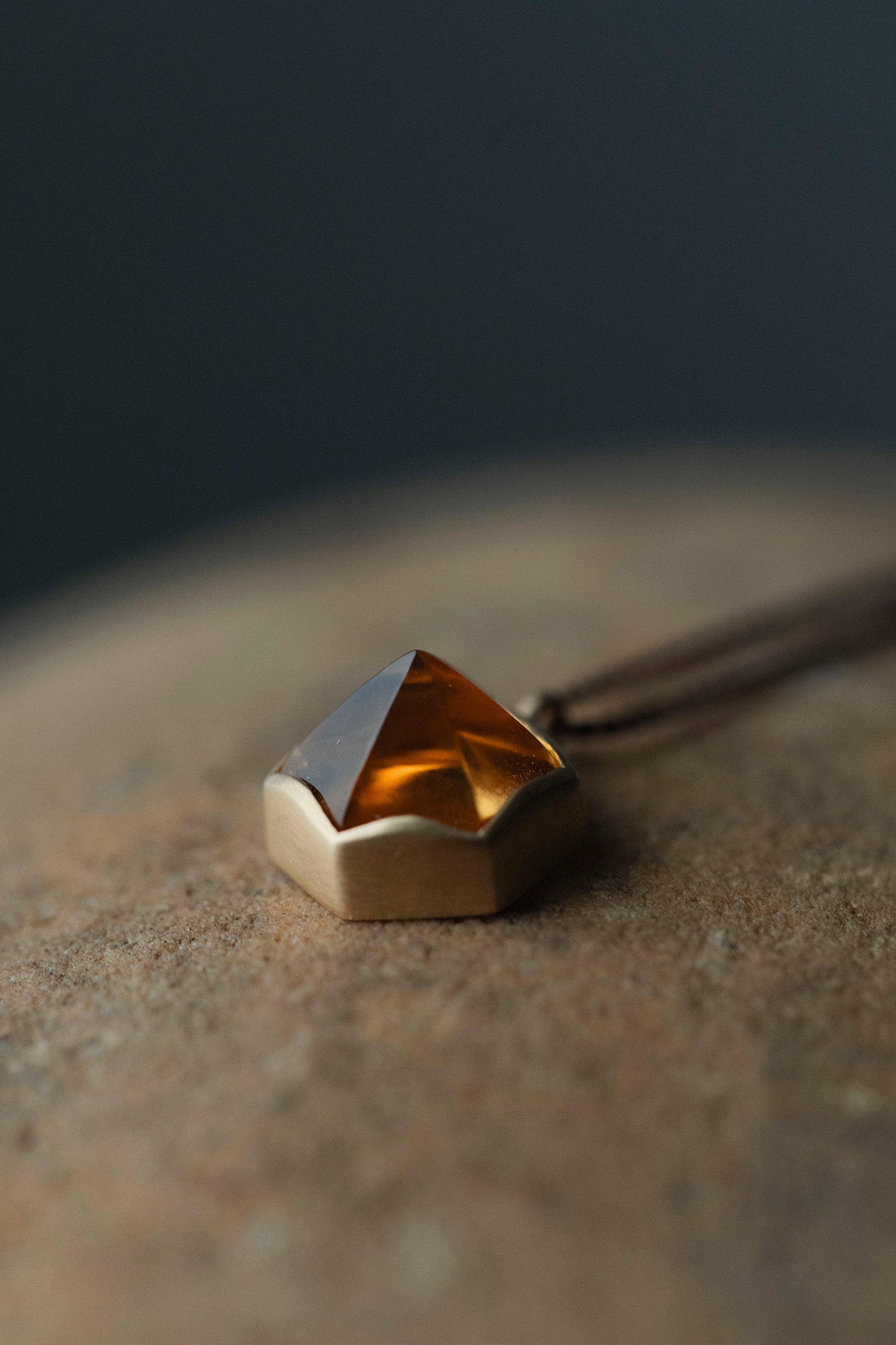 silk cord necklace  18K hexagon( citrine )