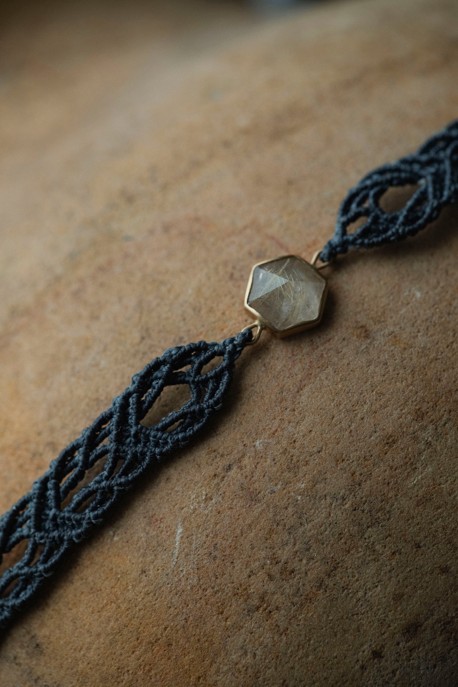 18K hexagon macrame bracelet (rutilated quartz)