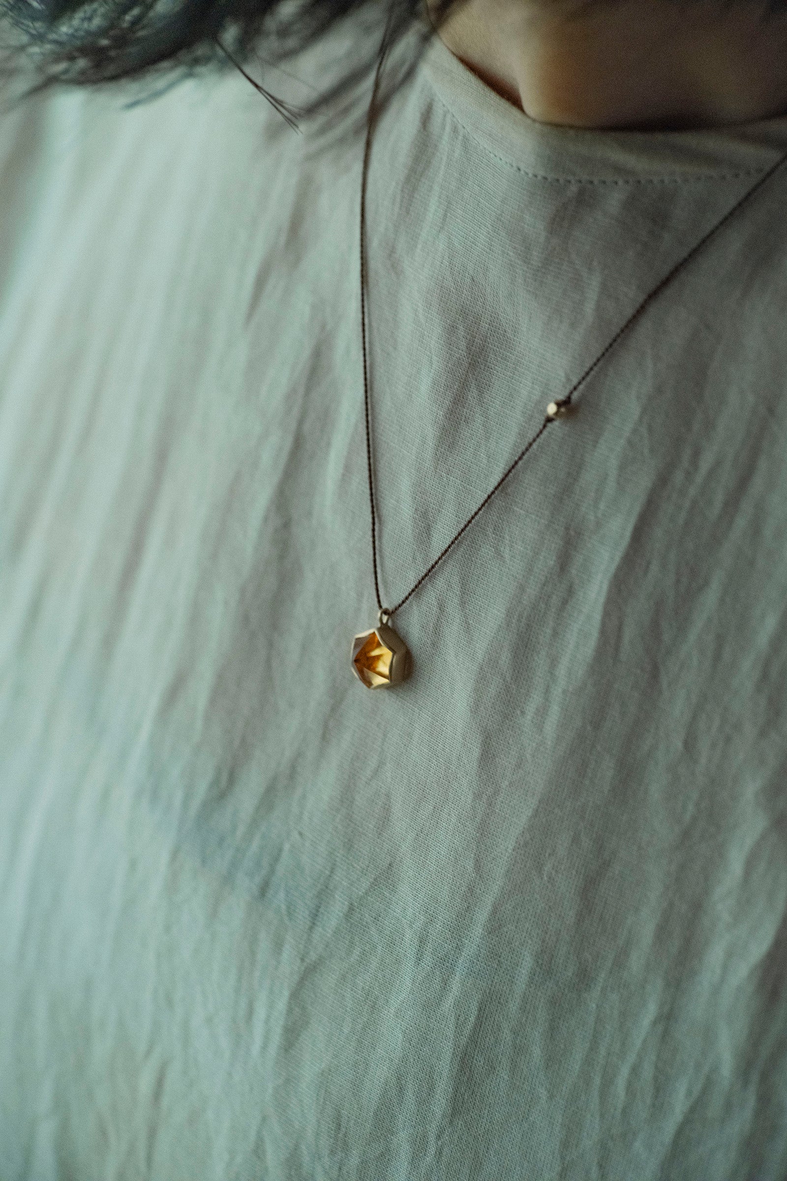 silk cord necklace  18K hexagon( citrine )