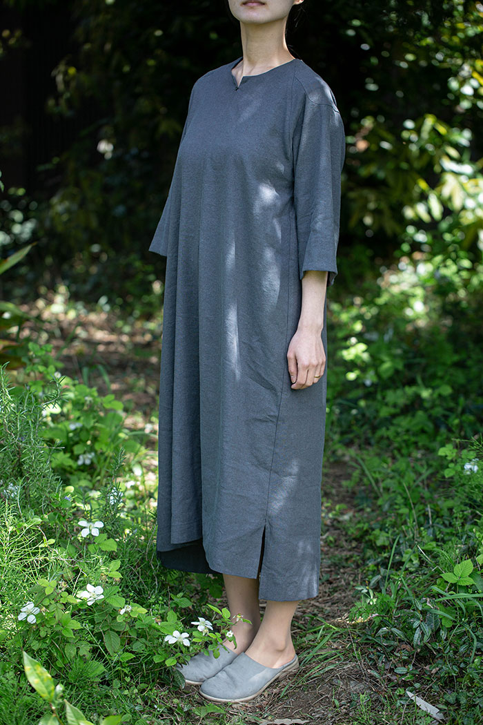 コズミックワンダー　Silk \u0026 Linen smock dress